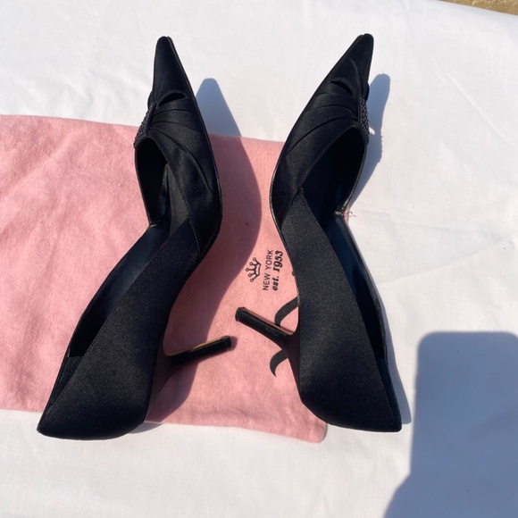 Nina Satin Dress Pumps Size 10M/ EUR 40.  Color: Black with Black Beads - Picture 4 of 5